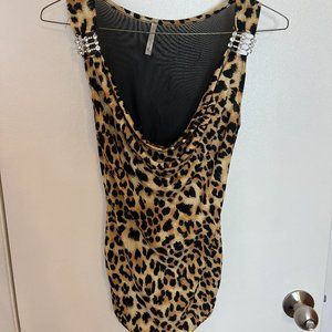 Leopard print top